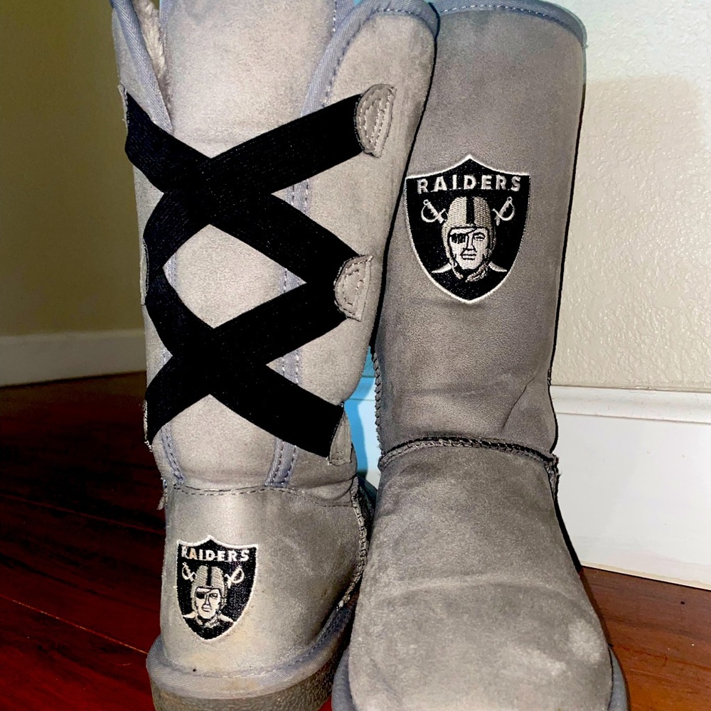 Raider Ugg boot tall